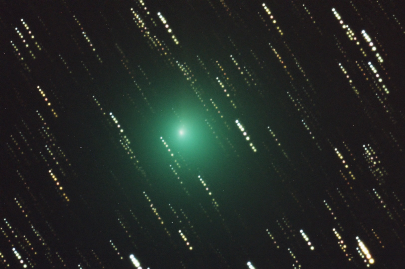 Marsjański łazik uwiecznił dziwny obiekt na niebie. Pochodzi spoza Układu Słonecznego