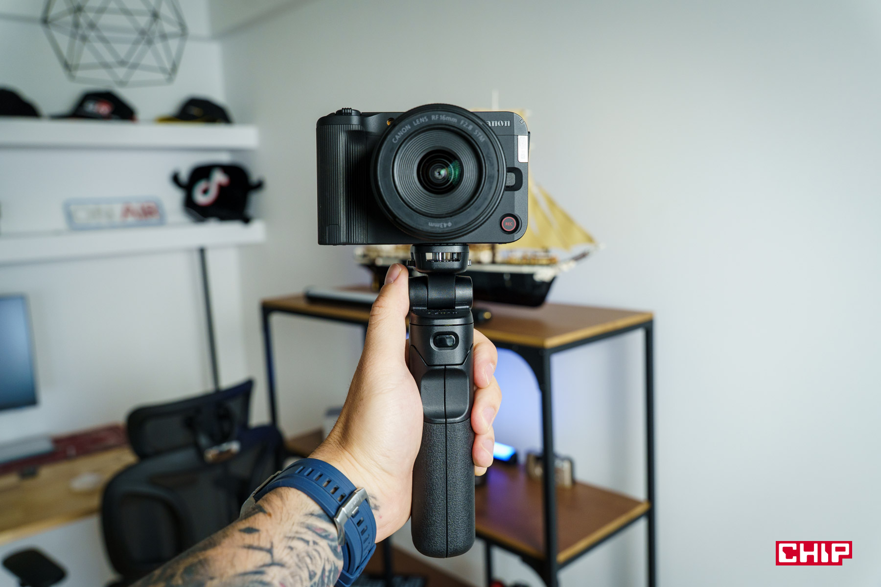 Zakupy fotograficzne w sieci. Canon zwraca uwagę na bezpieczeństwo oficjalnych kanałów sprzedaży