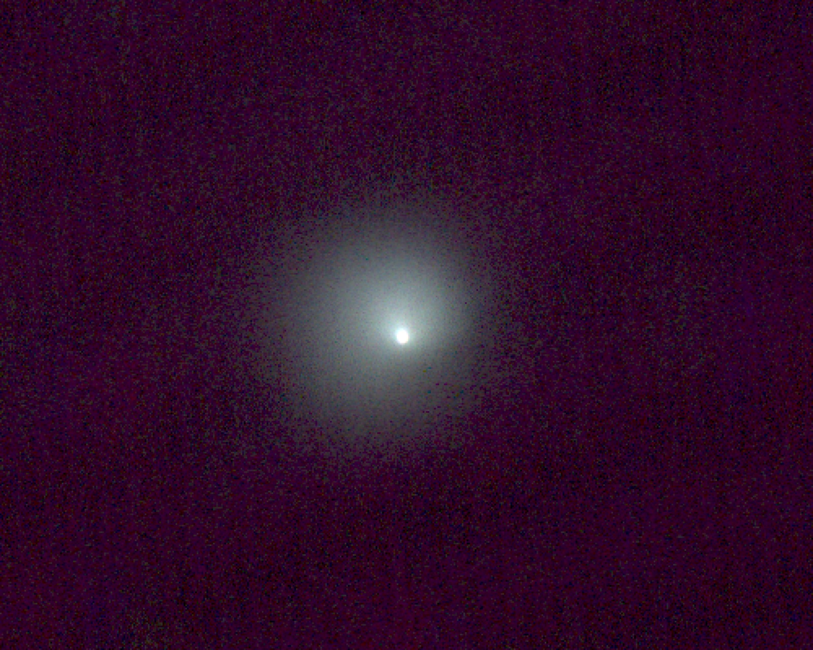 Gigantyczna kometa na obrzeżach naszego układu wykazuje zaskakującą aktywność