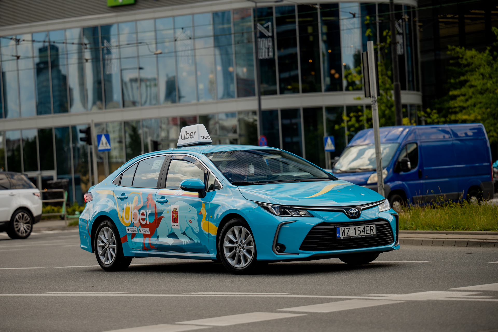 Uber i nowe funkcje bezpieczeństwa w Polsce. Codzienna weryfikacja kierowców i nagrywanie dźwięku