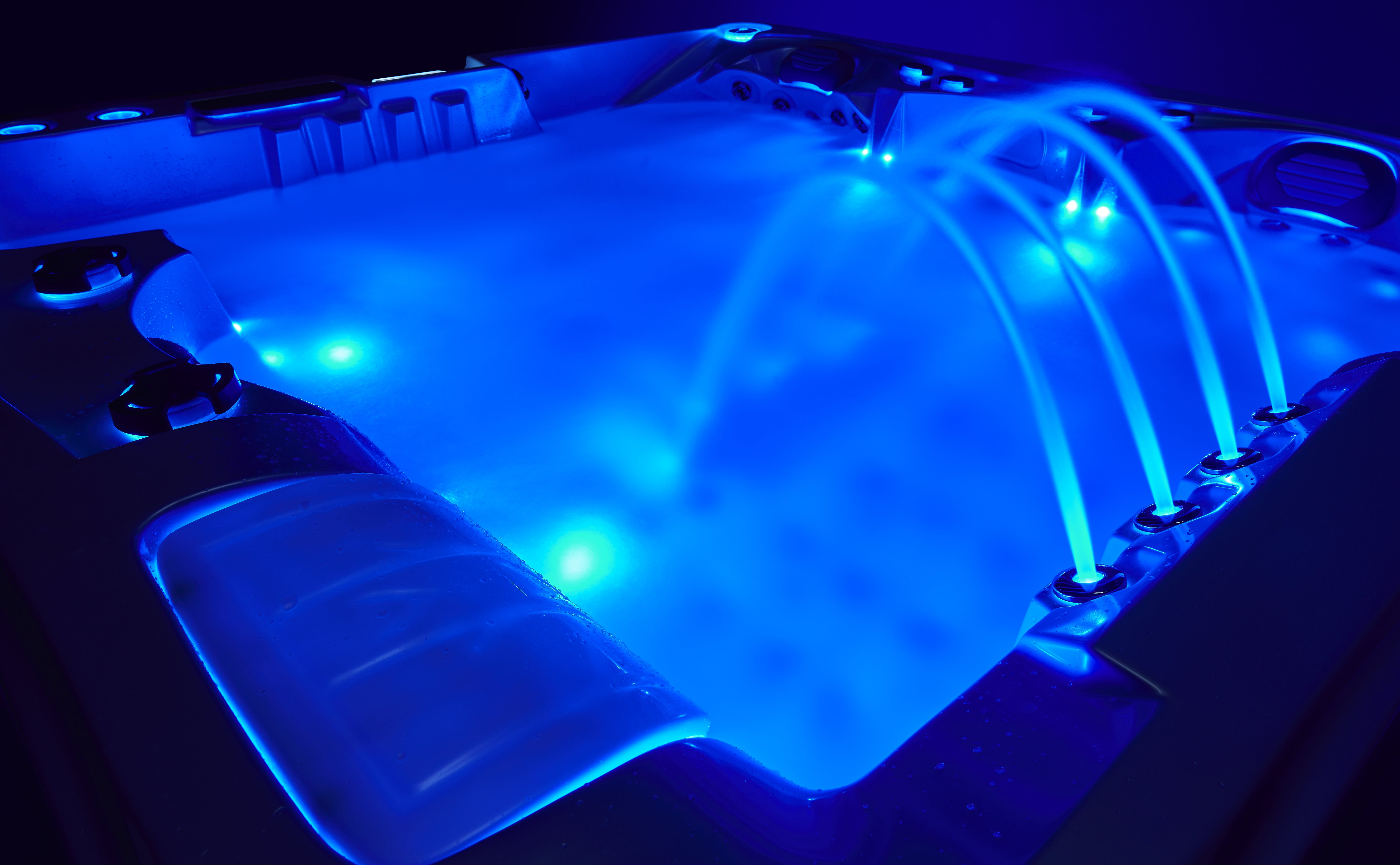 365 dni relaksu. Całoroczne Jacuzzi to inwestycja w zdrowie i w wartość Twojego domu