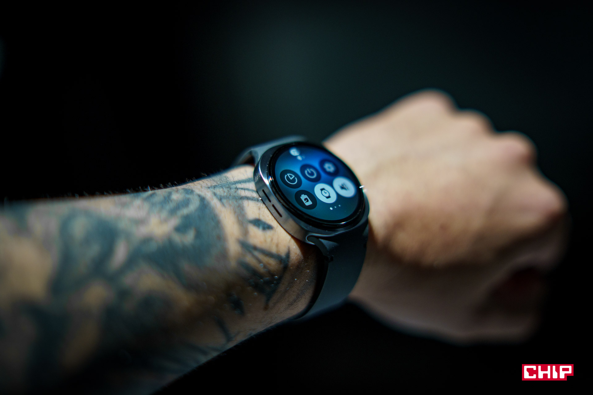 Fani Galaxy Watch Classic będą musieli jeszcze poczekać. Samsung stawia na inne modele