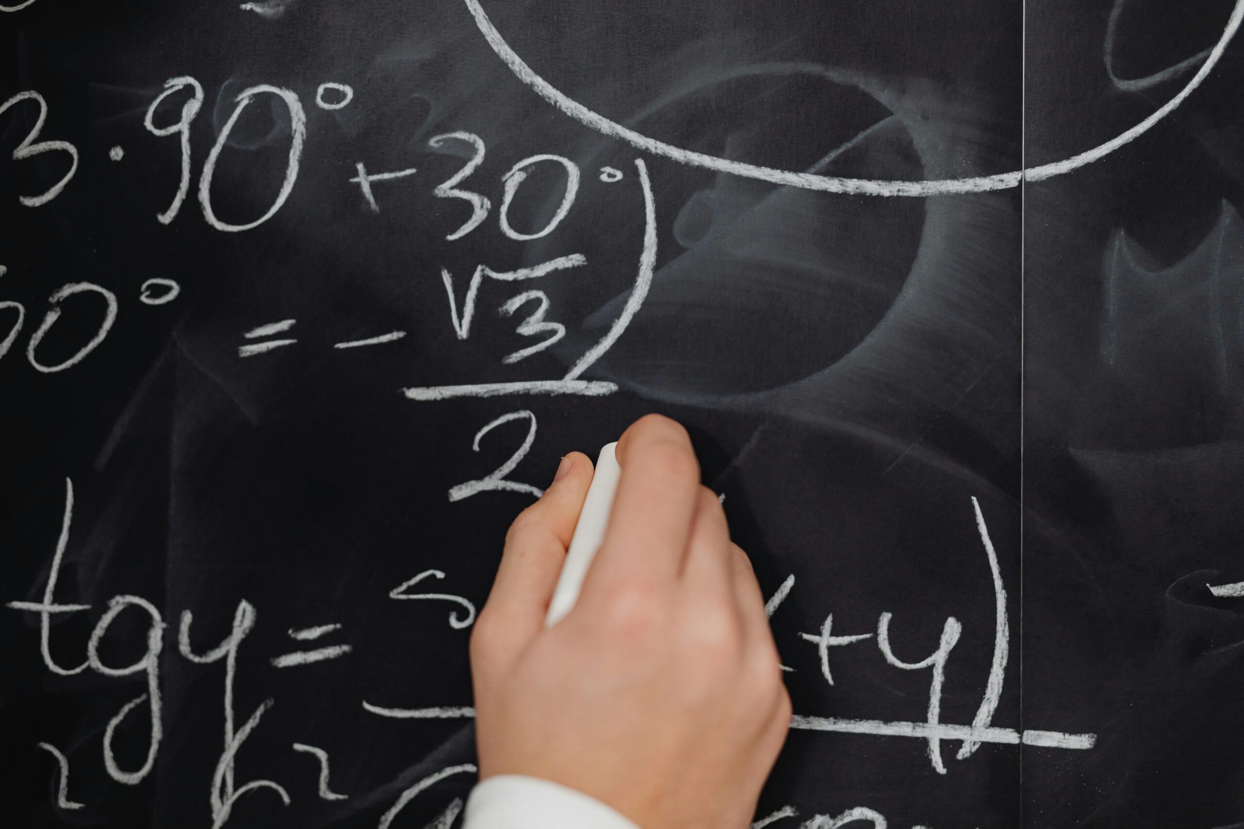 AI przebiła rekord matematyczki w kilka dni. Nowa era badań nad liczbami pierwszymi