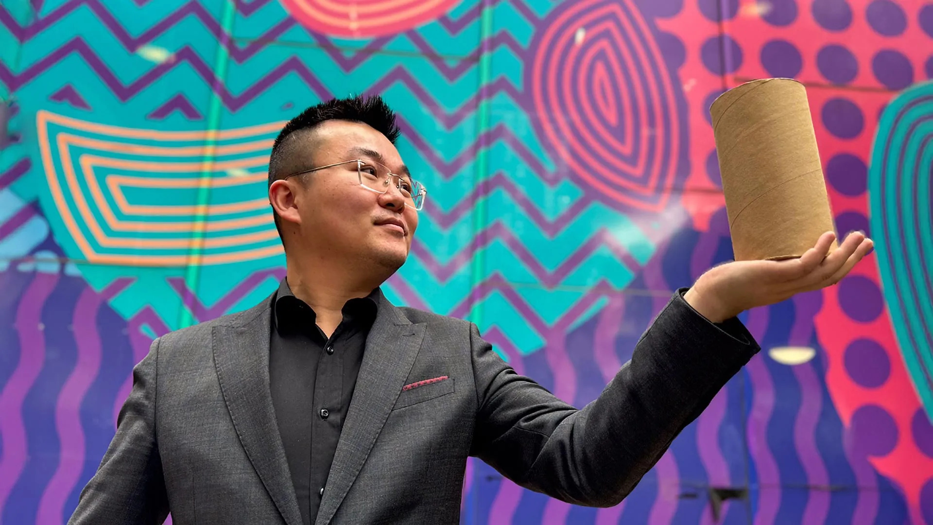 Czas na budynki z kartonu. Nowy materiał osiąga niesamowite liczby