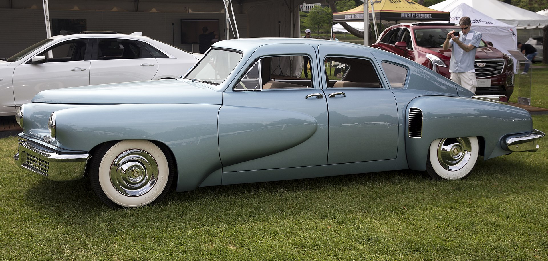 Auto z silnikiem lotniczym. Szalona konstrukcja do dziś jest przedmiotem teorii spiskowych