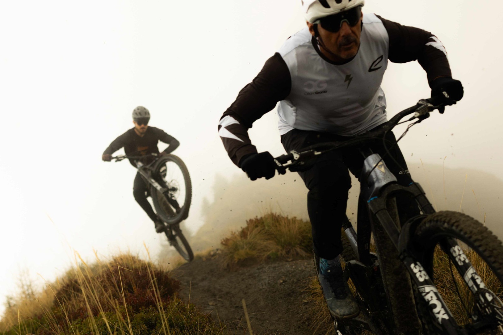 Giant ulepszył potwora. Czy elektryczny rower enduro może być tak dobry?