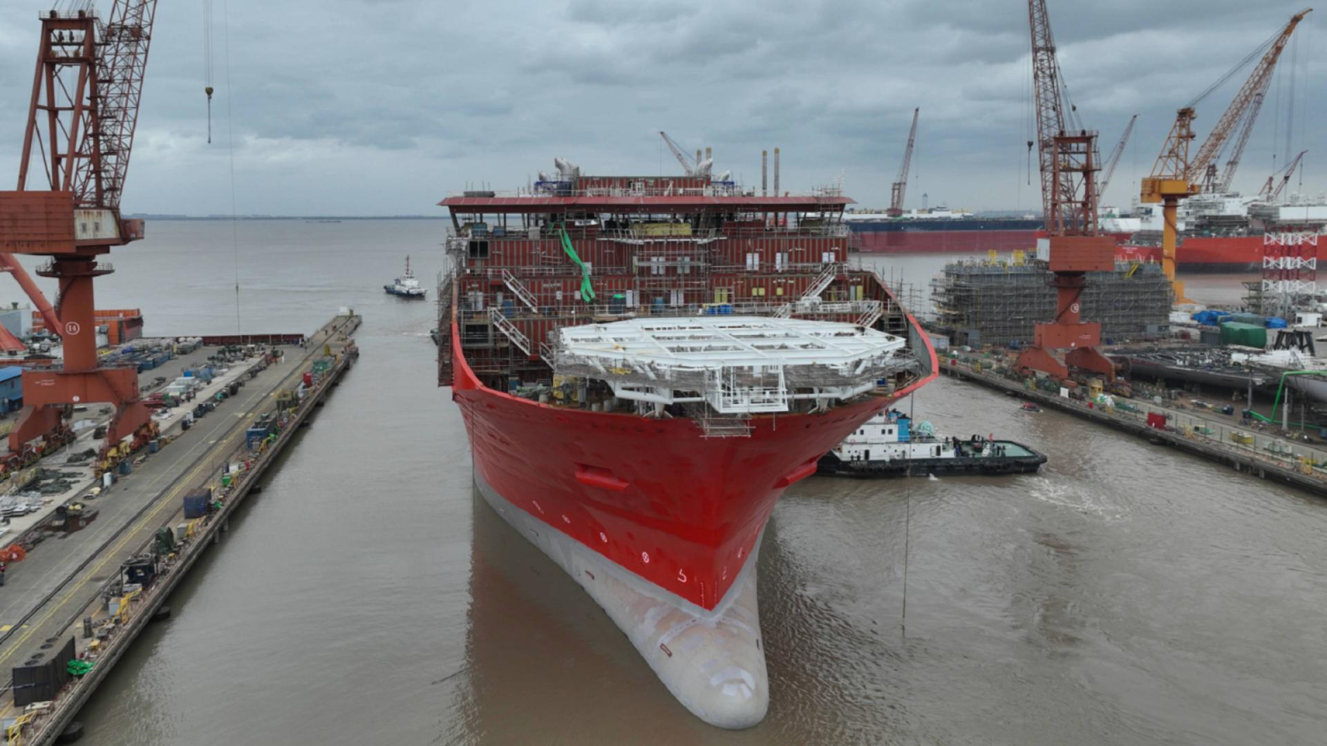 Prąd przez morze. Superstatek Europy zredefiniuje energetykę na europejskich akwanach