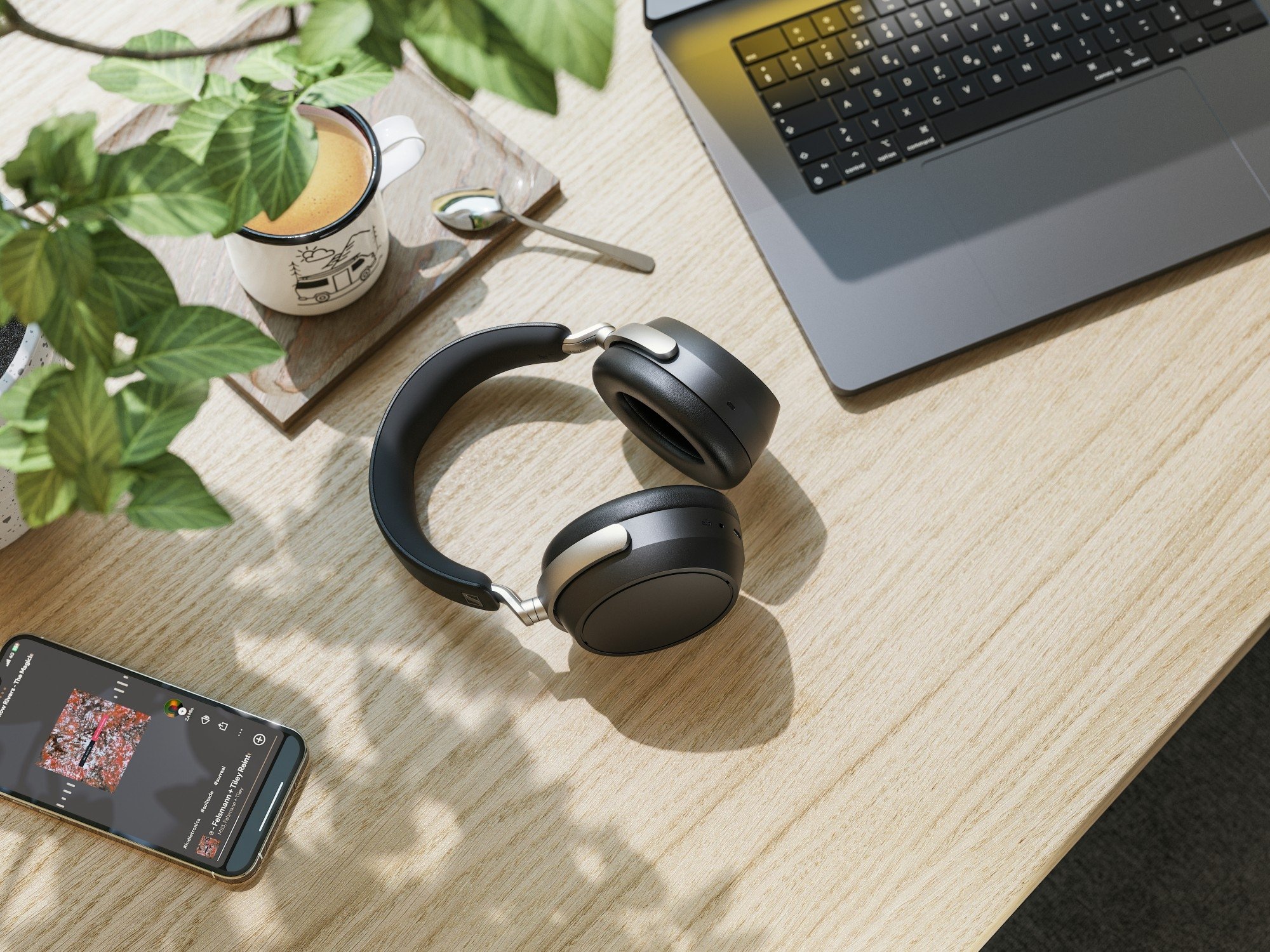 Sennheiser HDB 630 oferuje wysokiej jakości dźwięk bez kabli