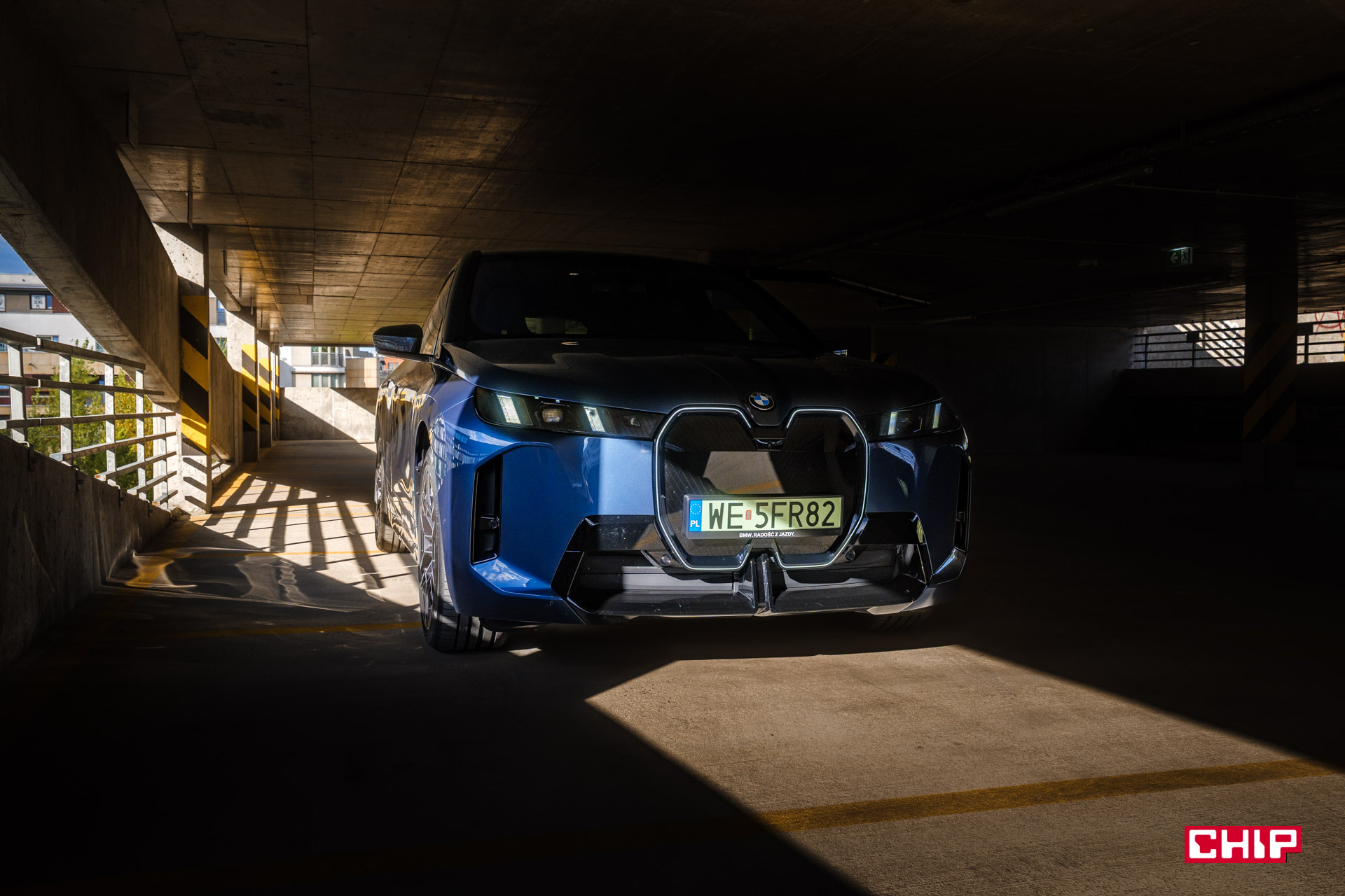 Nowy przełom w akumulatorach. Srebro na elektrodzie to spokój w garażu