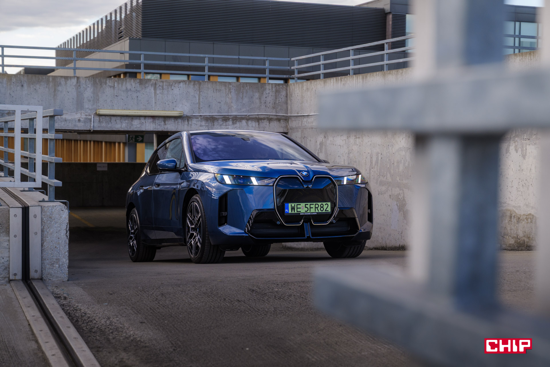 Test BMW iX xDrive45 (2025). Elektryczny bóbr, który skradł moje serce