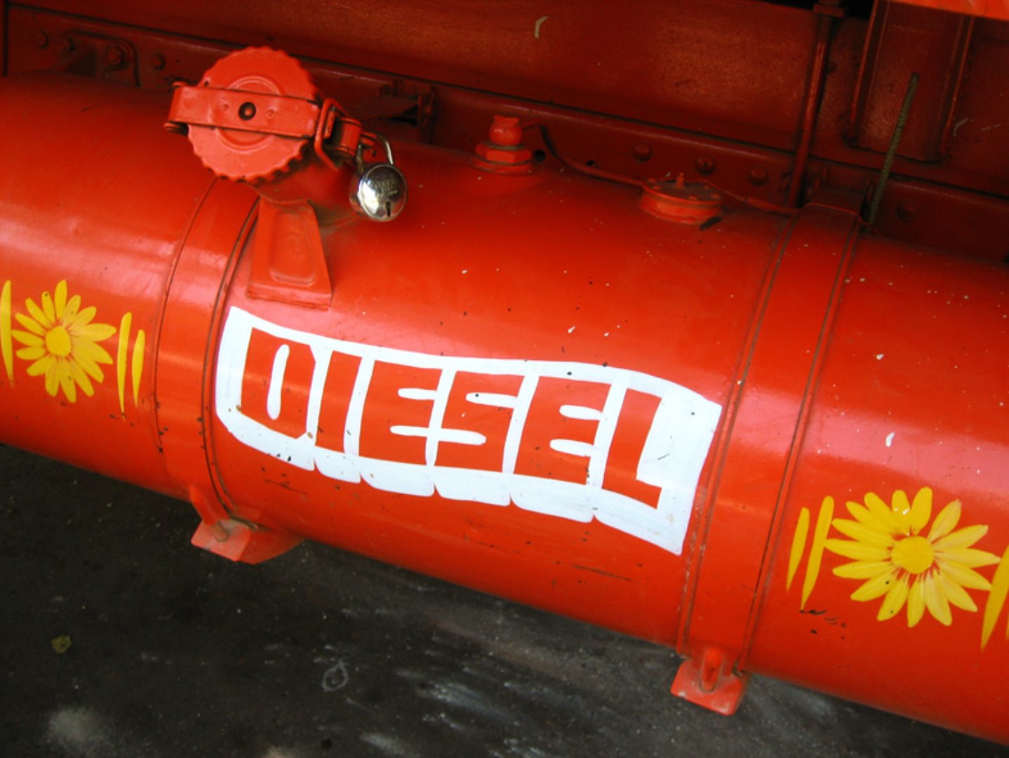 Diesel miał zniknąć, a tu naukowcy pokazali jego przyszłość. Ten silnik spełnia problematyczne normy