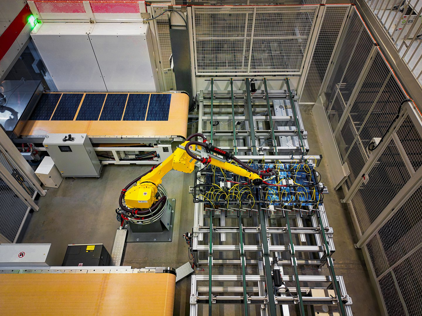 Koniec dominacji Chin! Niemcy produkują panele słoneczne, jakich świat nie widział