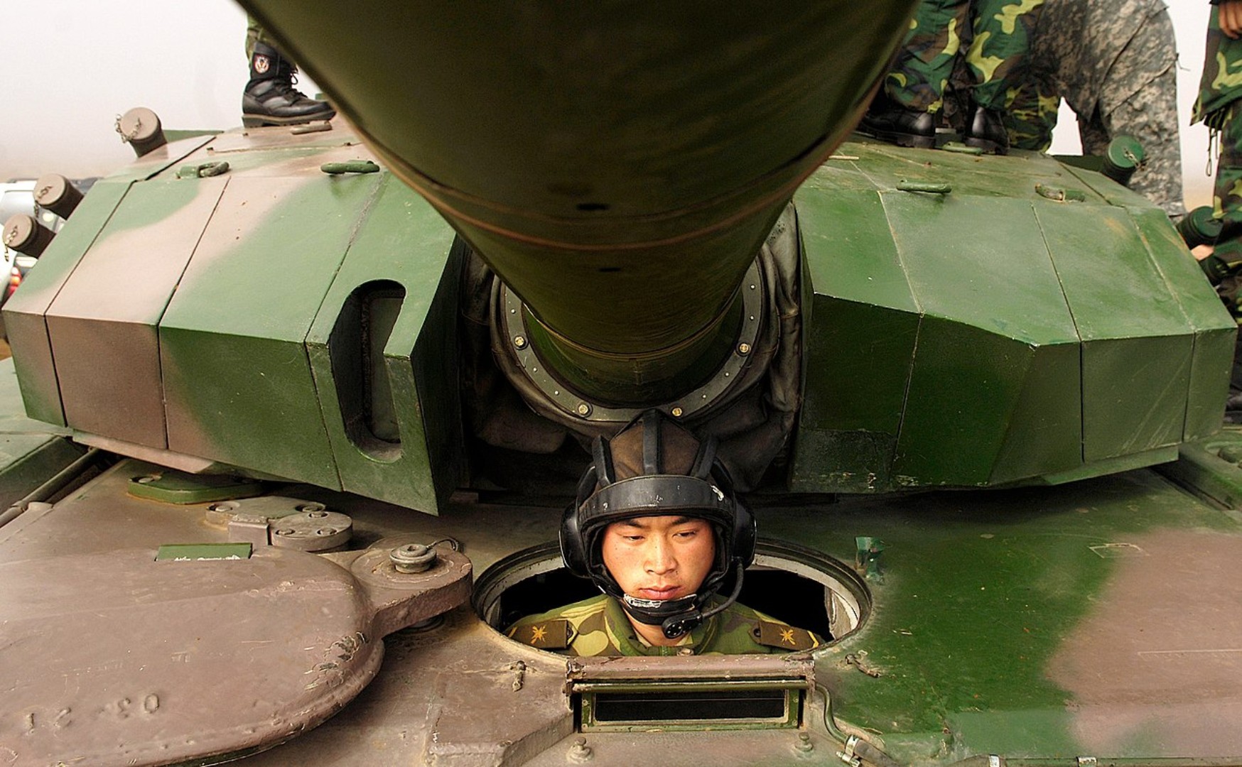 Sekrety czołgu Typ 99B. Chiny odkryły na nowo pancernego kolosa do wojowania