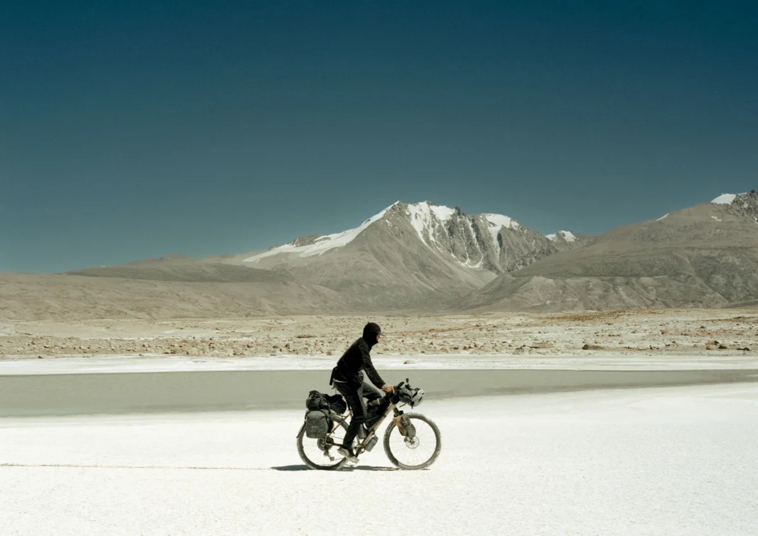 Idealny rower na podróż dookoła świata. Cinelli Hobootleg Geo zadebiutował