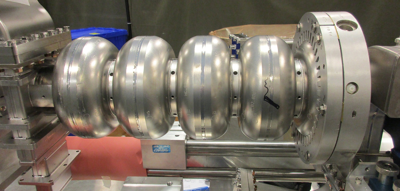 Amerykanie przerabiają odpady nuklearne. 100 000 lat składowania to już przeszłość