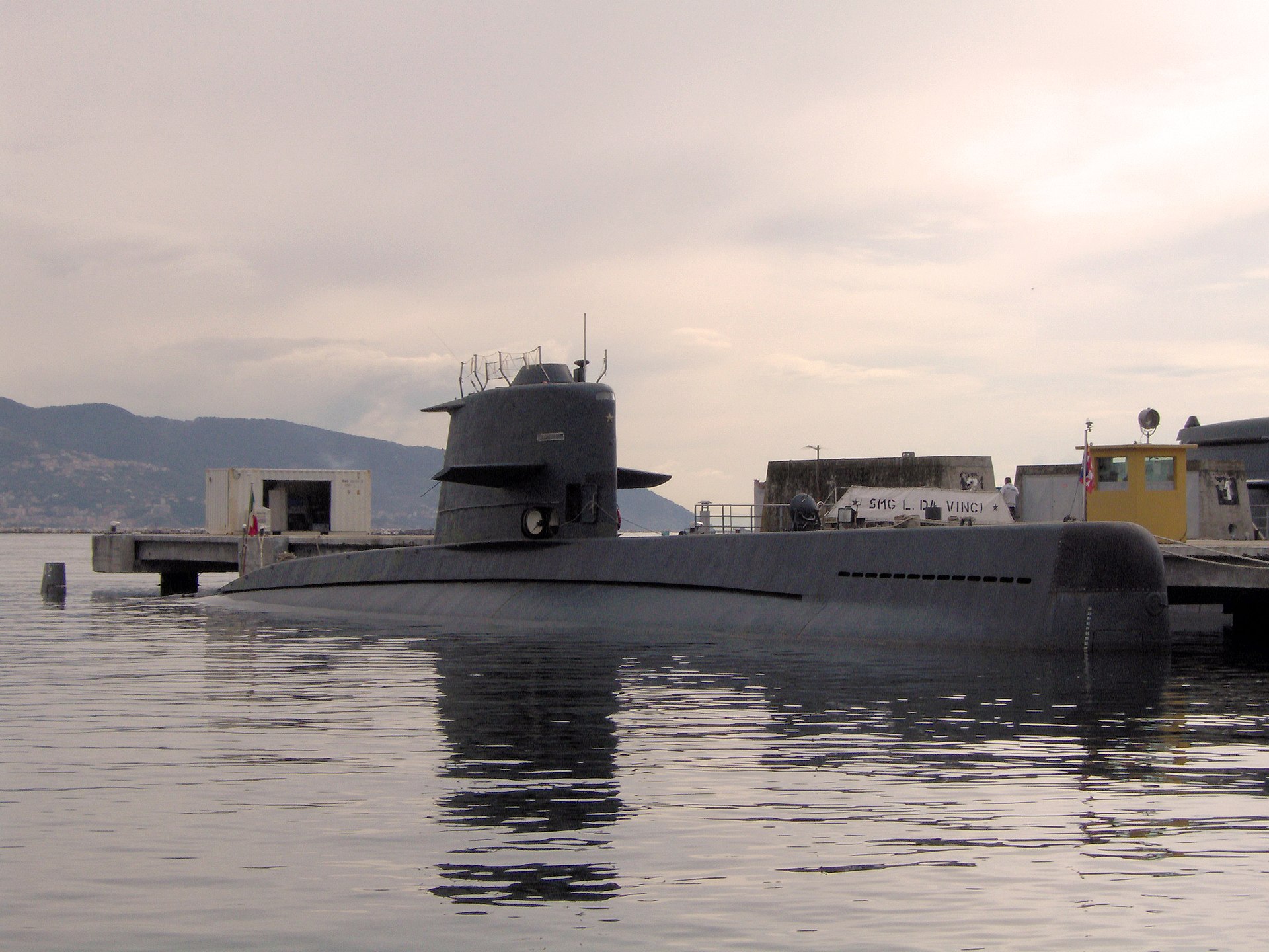 1600 ton i akumulatory litowo-jonowe. Włosi budują okręt podwodny nowej generacji