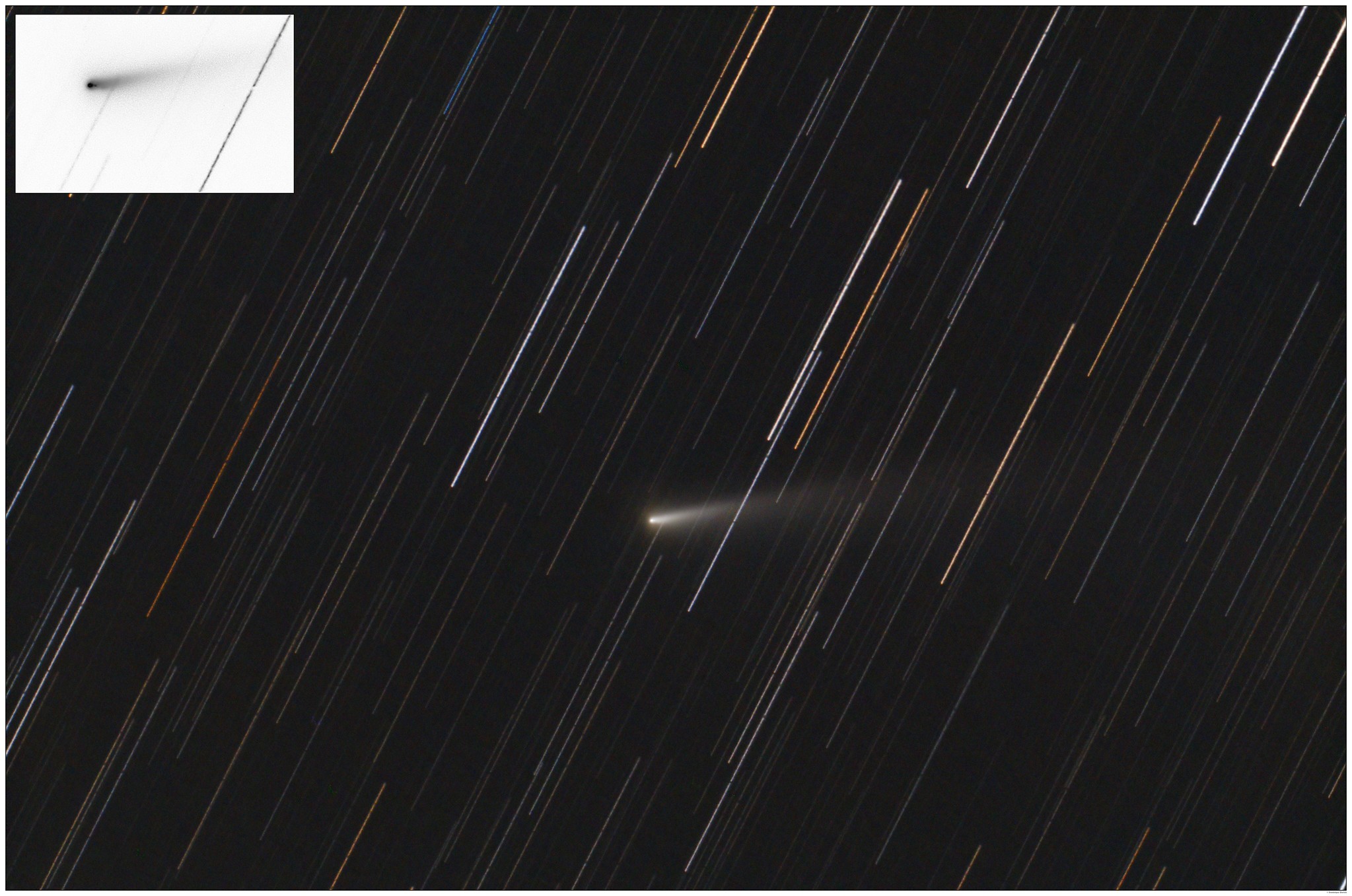 Teleskop Hubble’a uchwycił moment rozpadu komety. “Ekstremalnie mała szansa”
