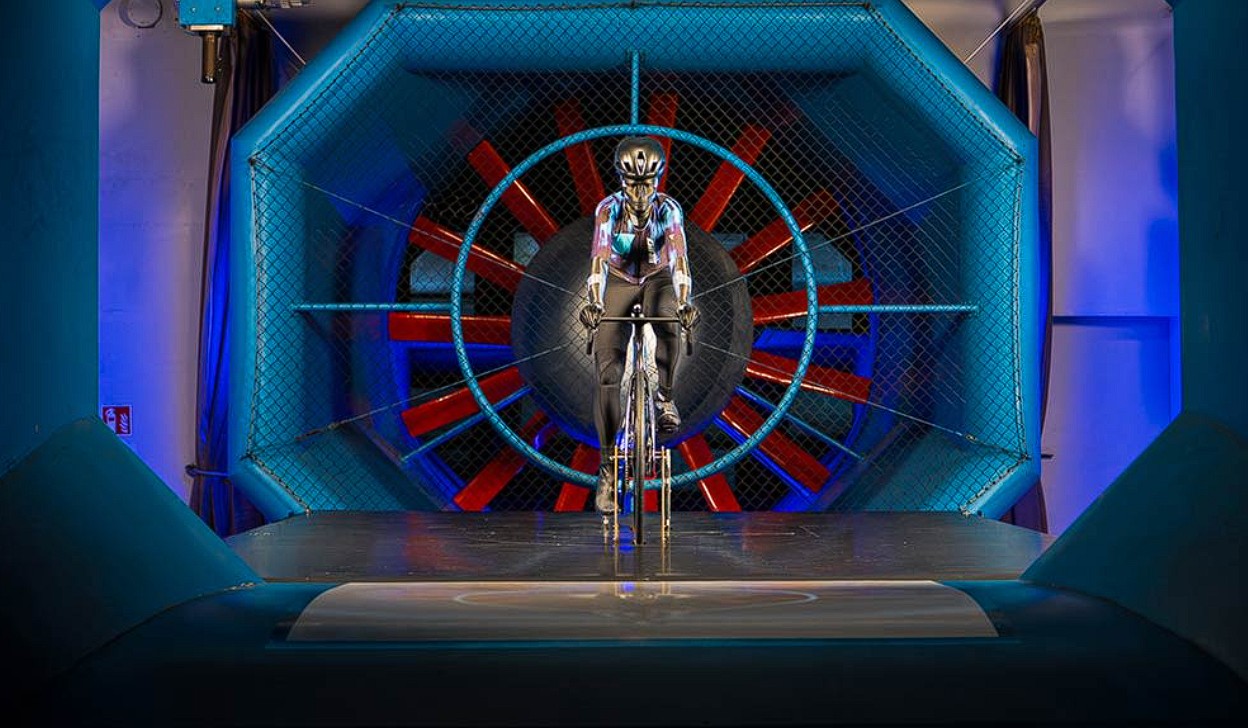 Gigant w pułapce ewolucji. Rower Propel lżejszy, sztywniejszy i szybszy, ale ciągle taki sam?