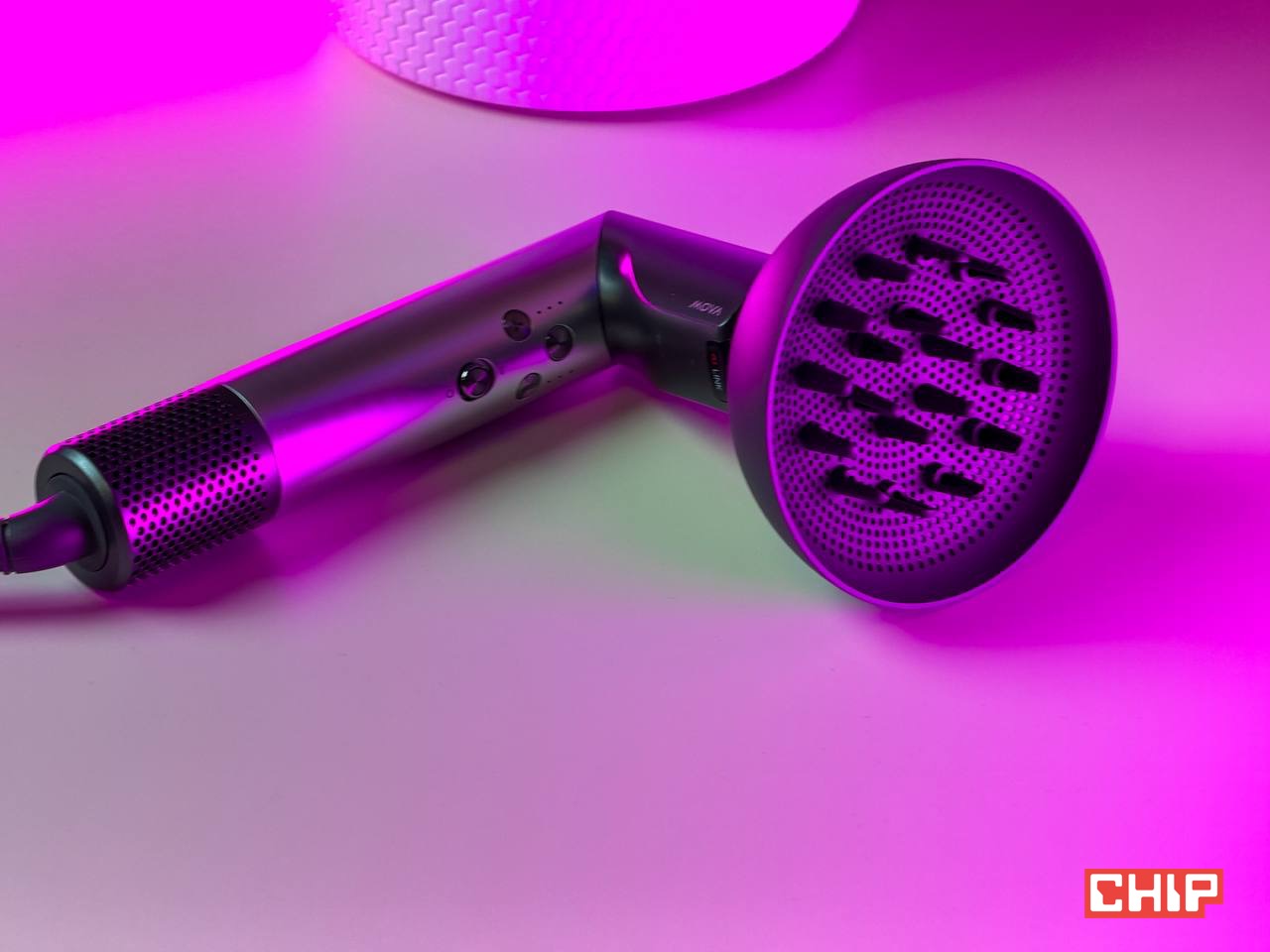 Test MOVA Master 10. Jedna suszarka zamiast kilku urządzeń do stylizacji?