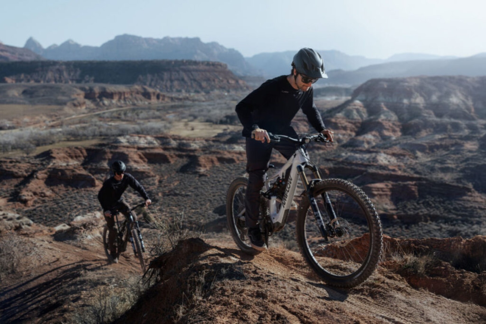 Rynek elektrycznych rowerów zadrżał. Amflow PX i PR to walka o własną tożsamość