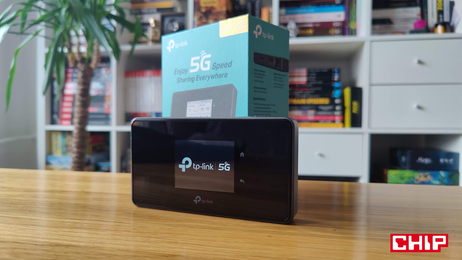 Test TP-Link M8550. Co musi oferować mobilny router, żebyś wydał na niego 1500 zł?