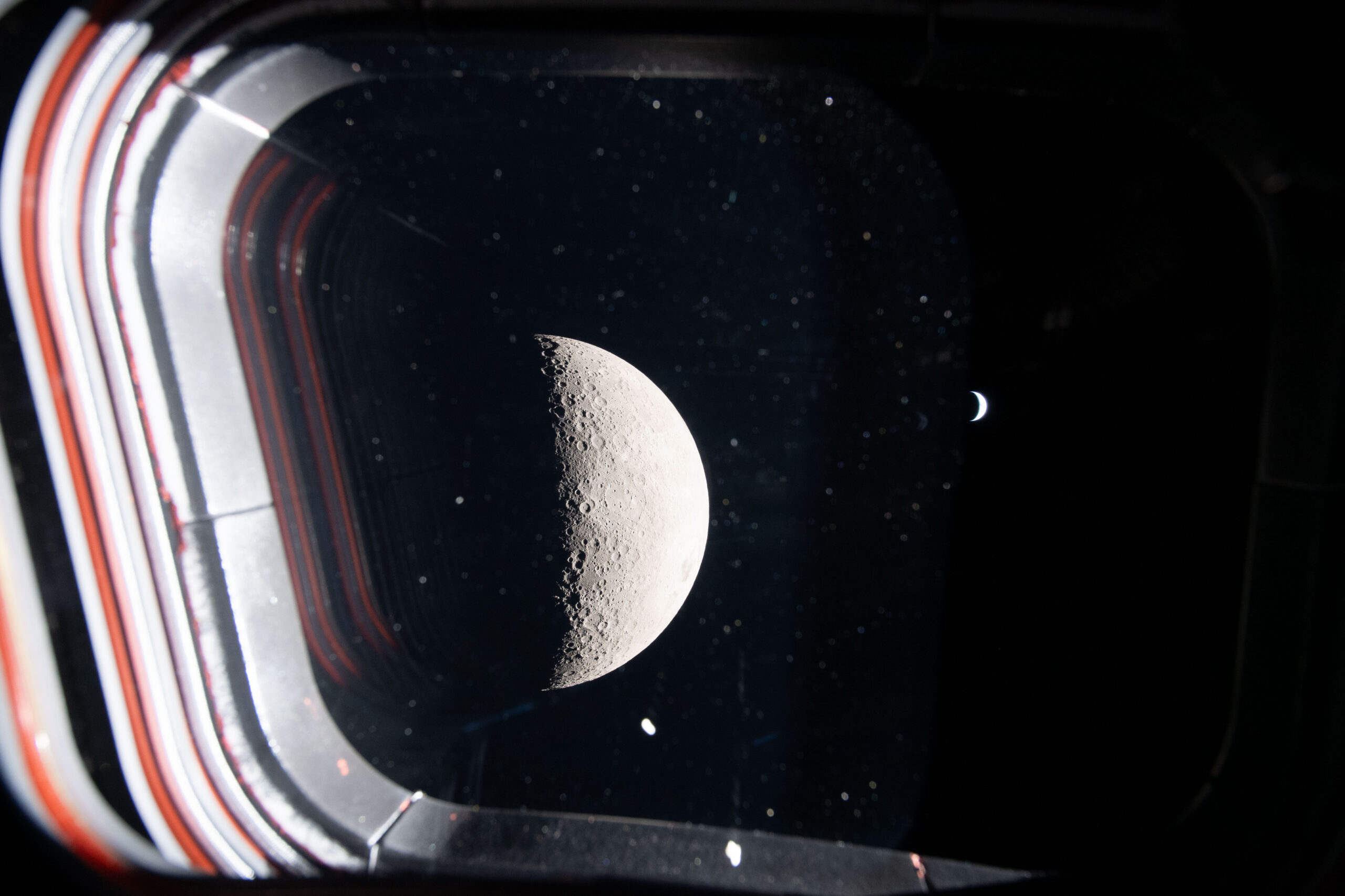 NASA podzieliła się tysiącami zdjęć z misji Artemis II. Aż dziwne, iż przeszły bez echa