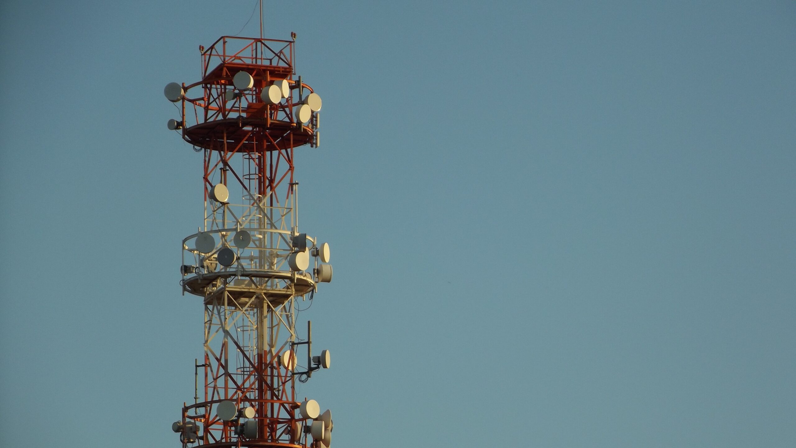 Pożegnanie z 3G w Plusie. Czas na technologiczną przeprowadzkę do 4G i 5G