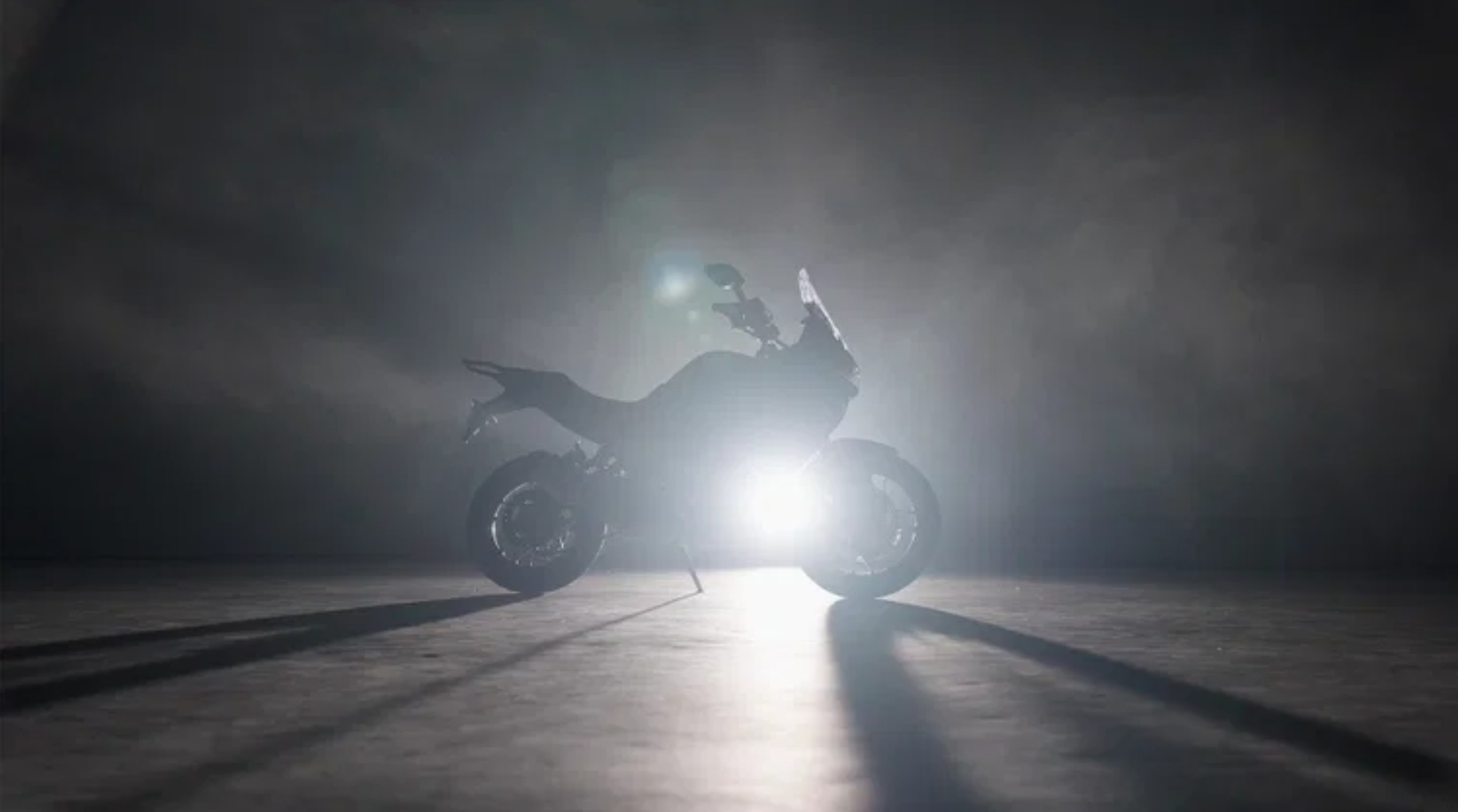 Brytyjska legenda wjeżdża w najtrudniejszy segment motocykli. Norton Atlas pokazuje przyszłość