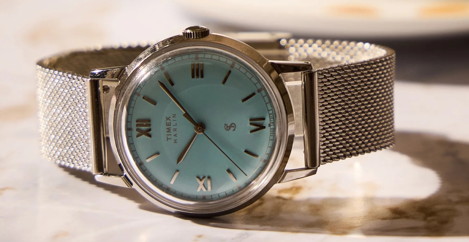 Wygląda jak zegarek za tysiące dolarów, a kosztuje ułamek tej ceny. Timex i Todd Snyder znowu to zrobili