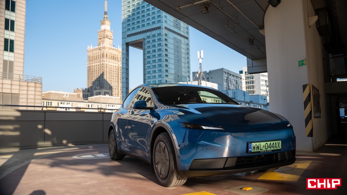 Test Tesla Model Y RWD. Najsłabszy koń w stajni, a przez cały czas biegnie w czołówce