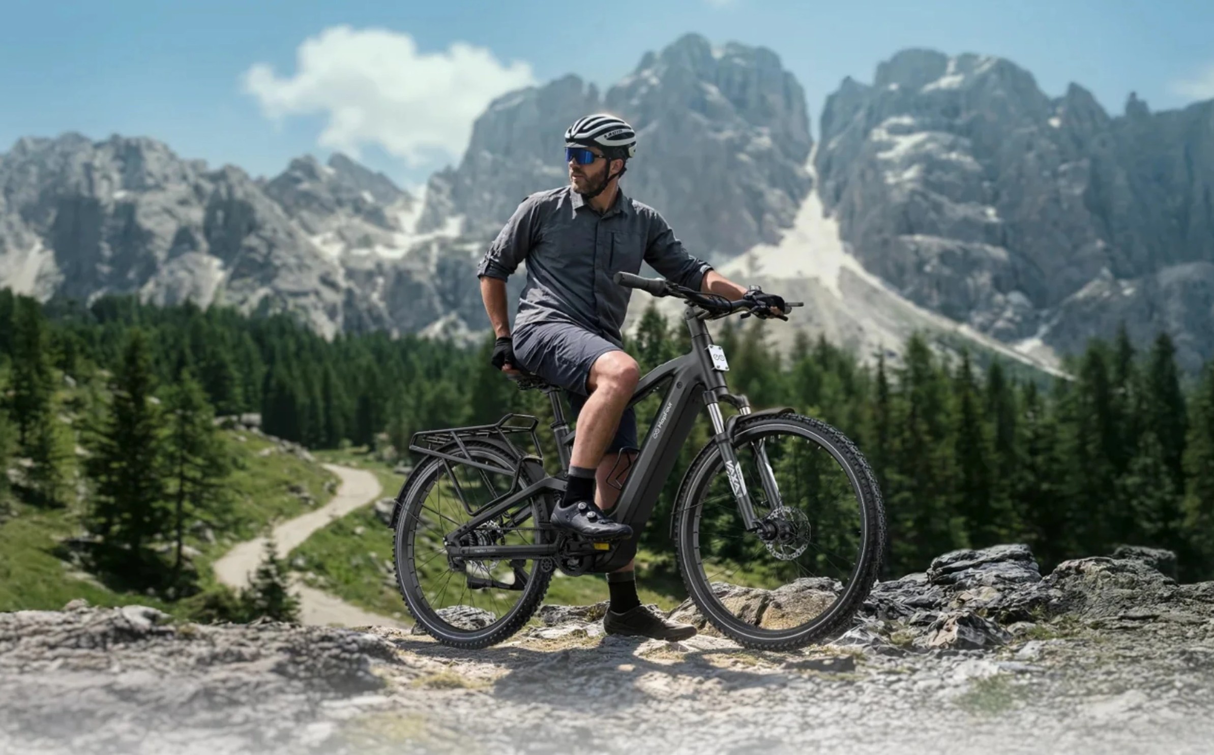 Rower trekkingowy godny XXI wieku? Zawieszenie jak lekki MTB, 100 Nm i napęd na lata