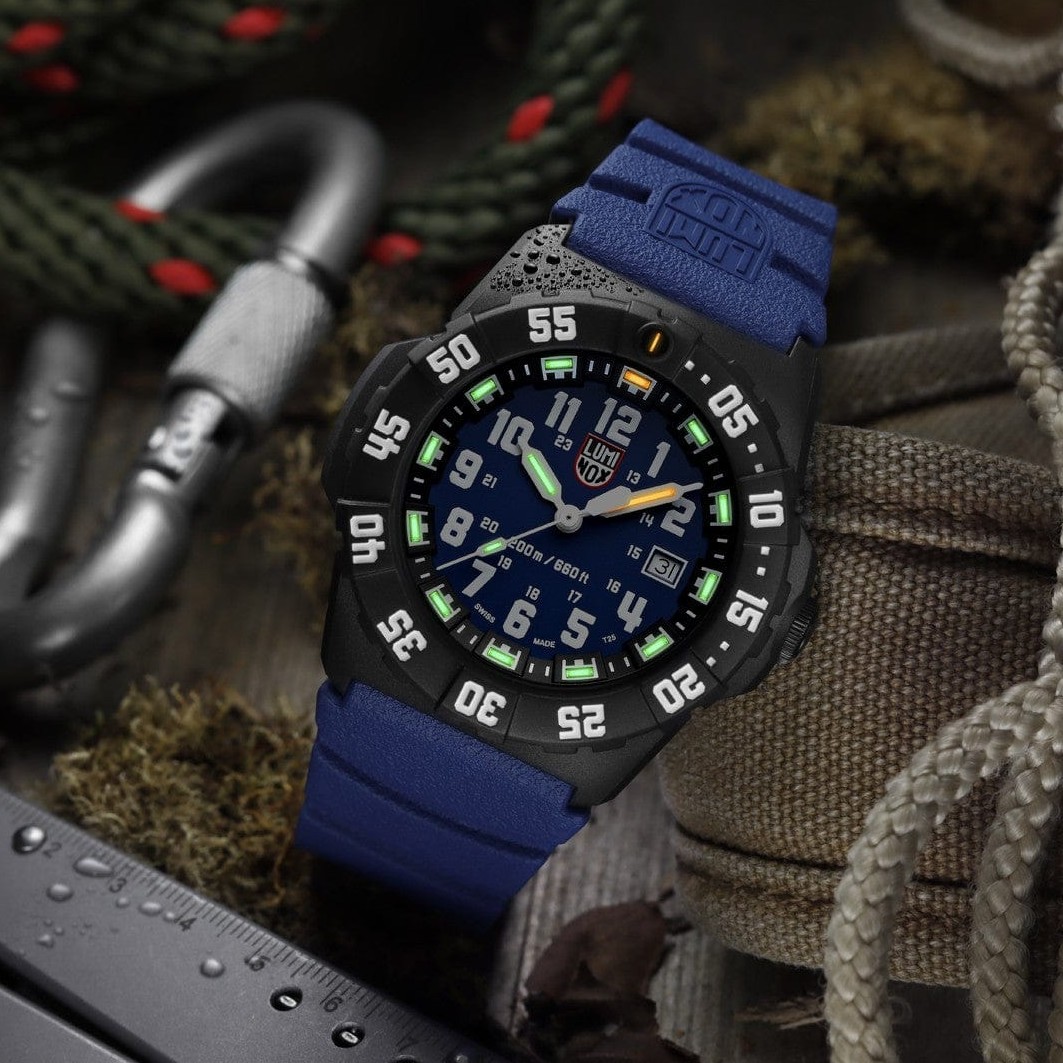 Kultowy Navy SEAL od Luminox wraca po liftingu. Teraz jest cieńszy, lżejszy i lepiej wyprofilowany