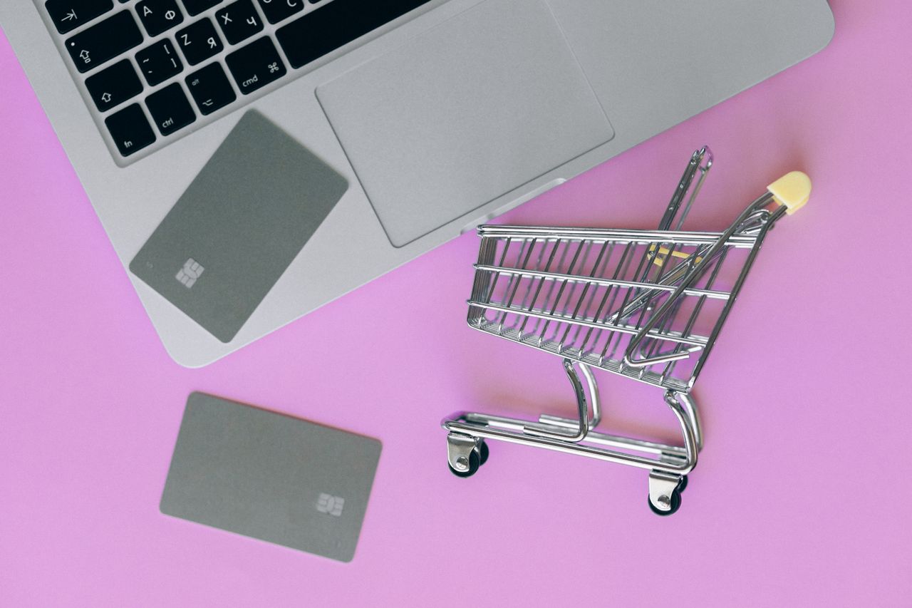 Czy da się jeszcze zarobić na własnym sklepie internetowym? Tak wygląda biznes e-commerce w 2026 roku