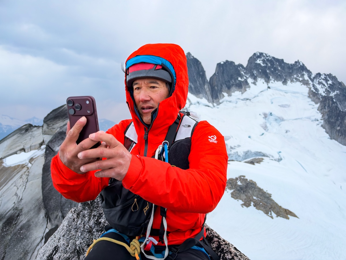 iPhone 18 Pro zrobił coś więcej niż dobre zdjęcia. Apple wystawia je jak dzieła sztuki