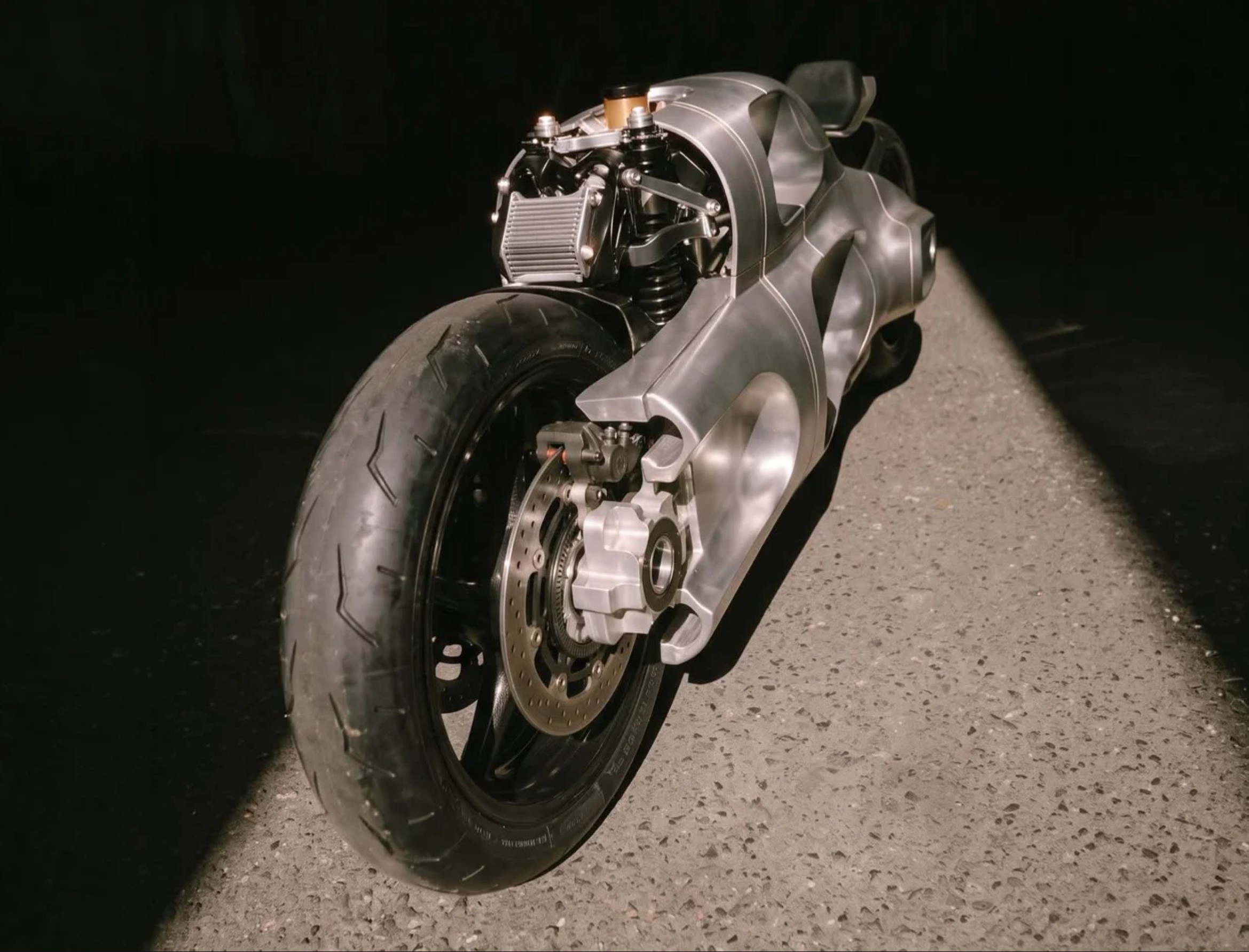BMW wymyśliło ten motocykl 90 lat temu. Teraz wraca z wodorem i absurdalną mocą