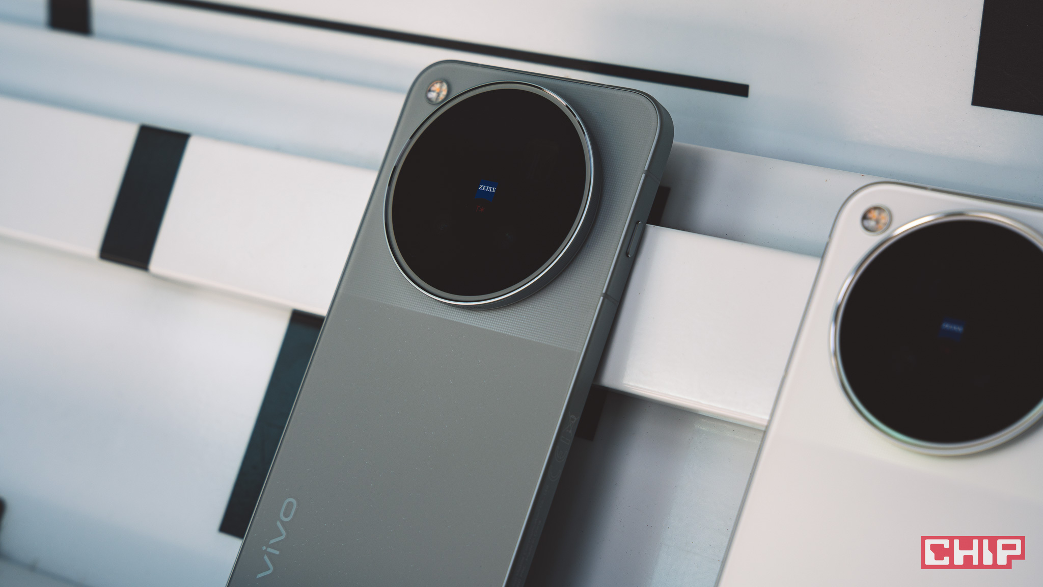 Vivo X500 Pro oraz Vivo X500 Pro Max chcą zredefiniować fotografię telefonem bez kompromisów